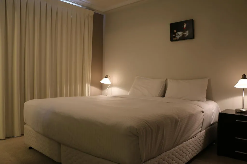 Frisco Apartments Brisbane 4*,