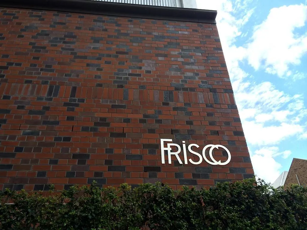 Frisco Apartments Brisbane Australia