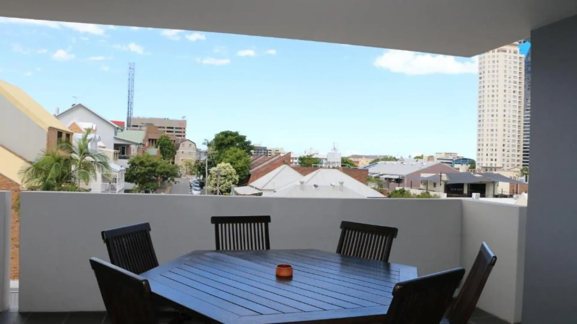 Aparthotel Frisco Apartments Brisbane