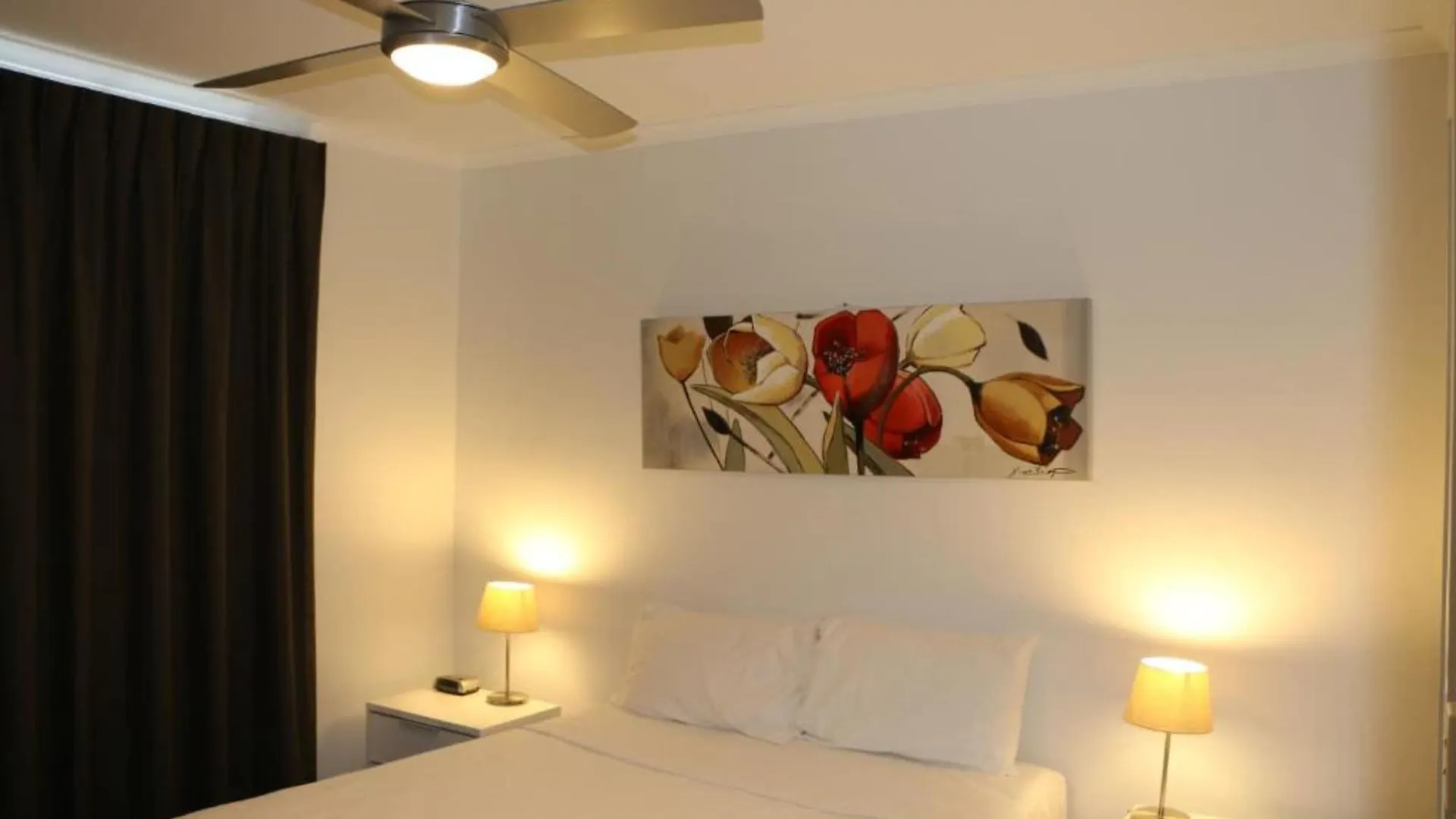 Frisco Apartments Brisbane Australia