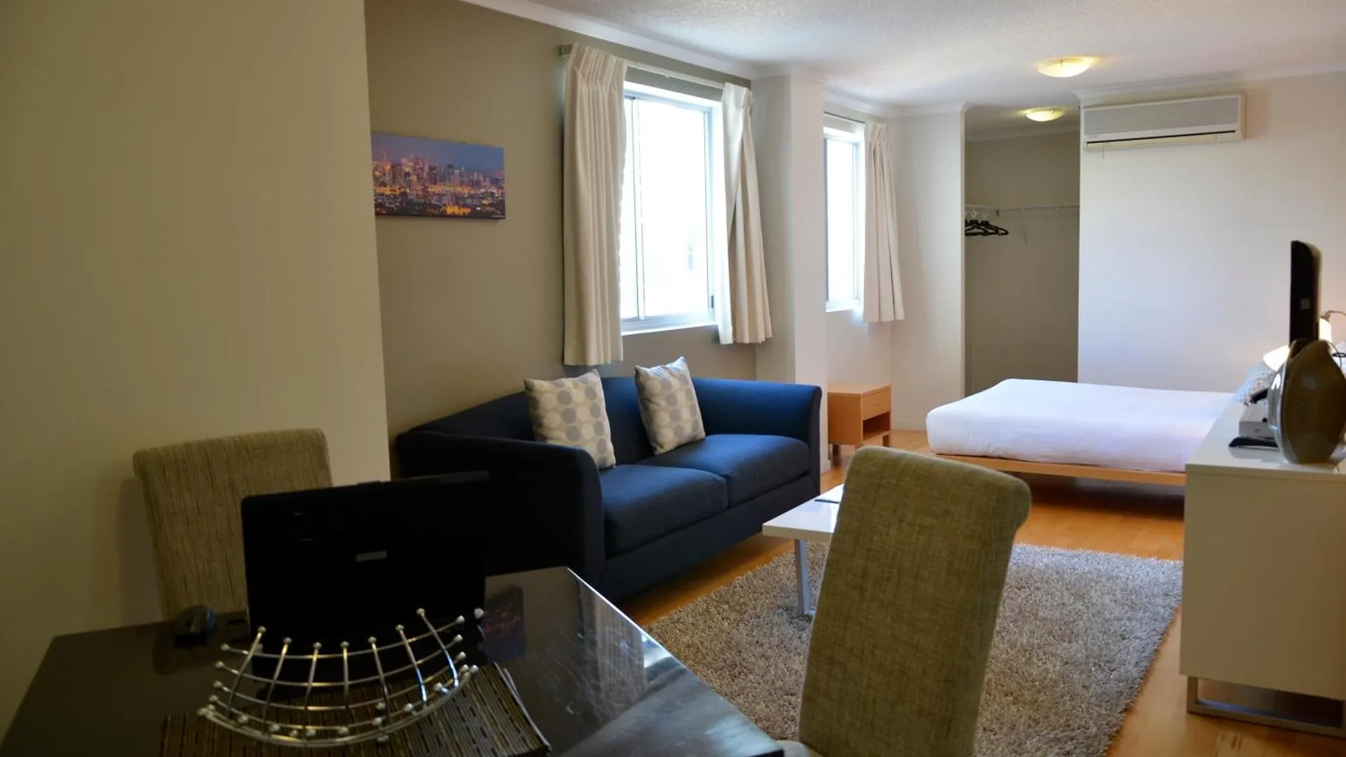 Frisco Apartments Brisbane 4*,