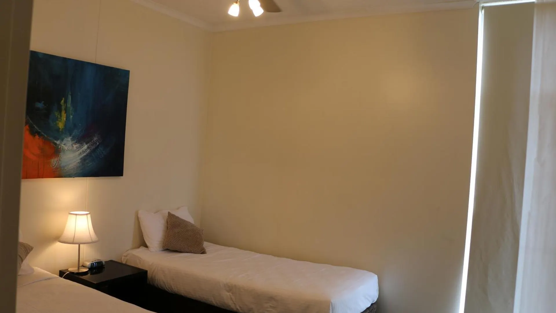 Frisco Apartments Brisbane Aparthotel