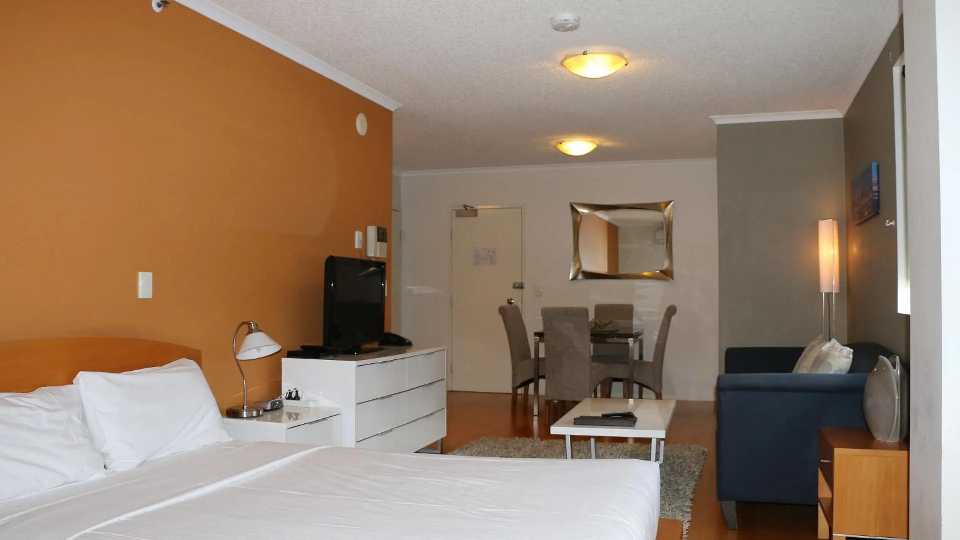 Frisco Apartments Brisbane
