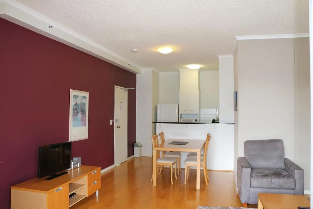 Frisco Apartments Brisbane 4*,  Australia