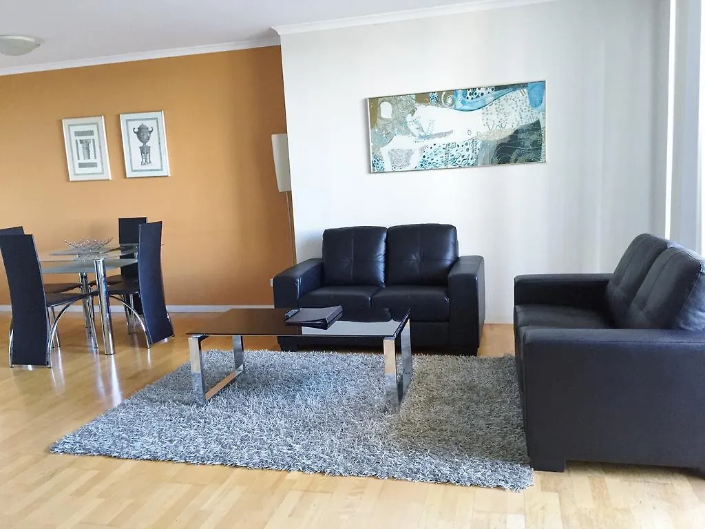 Frisco Apartments Brisbane 4*,